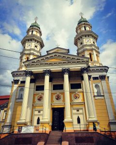travelfan.sk užhorod katedrála povýšenia svätého kríža