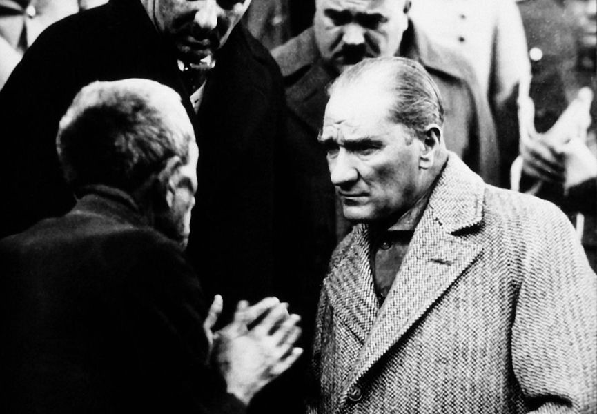 Mustafa Kemal Atatürk a 100 rokov Tureckej republiky 3