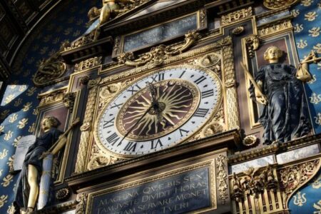 Najstaršie hodiny v Paríži Horlage